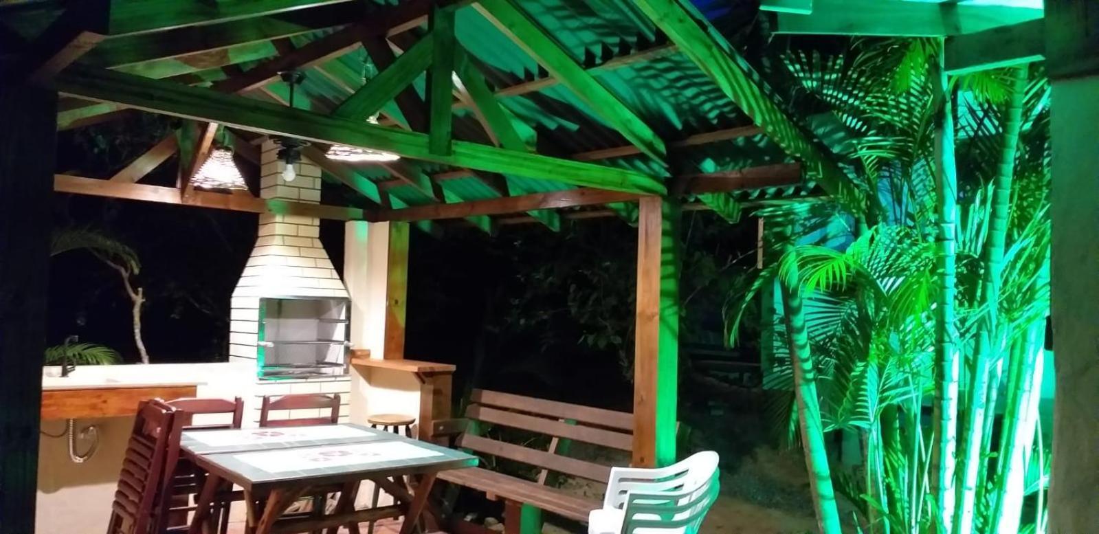 Recanto Das Bromelias Chales Guarda do Embaú Eksteriør billede